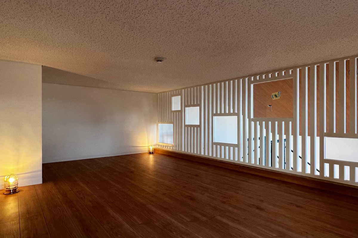 園舎の狭い空間_ロフト_縦格子の柵